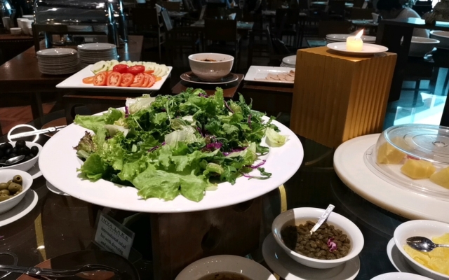 インヤレイクホテル朝食