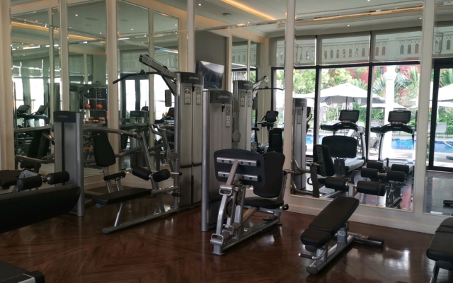 ストランドホテルジム