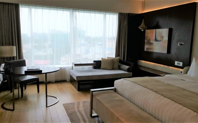 メリアヤンゴン客室のベッド