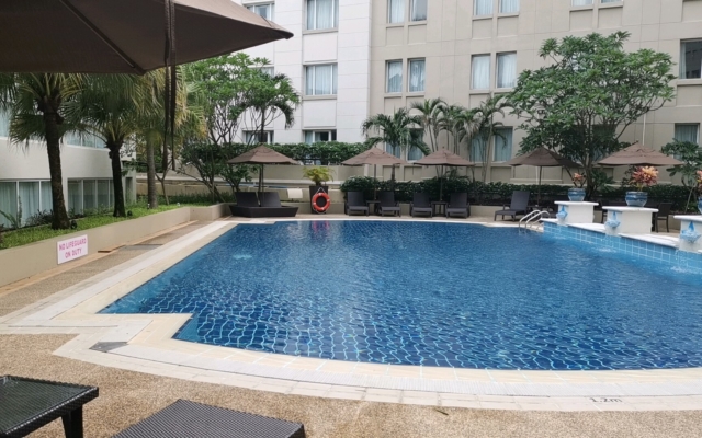 パークロイヤルヤンゴンプール