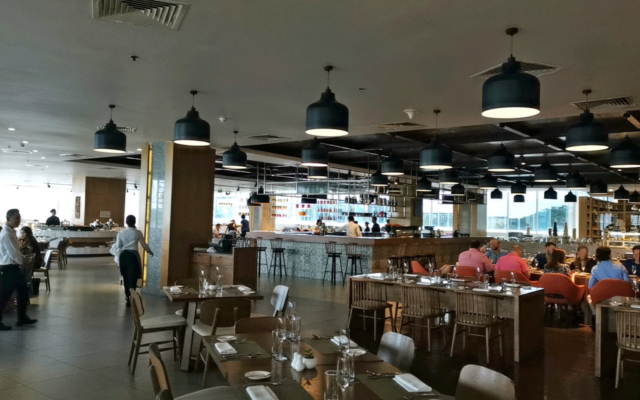 メリアヤンゴンレストラン