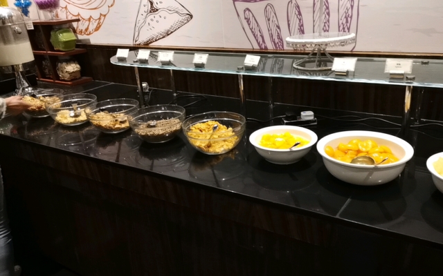 朝食のシリアル