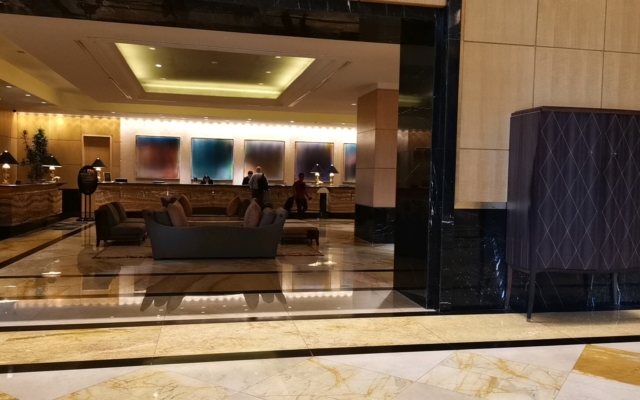 ホテルムリアスナヤンロビー内