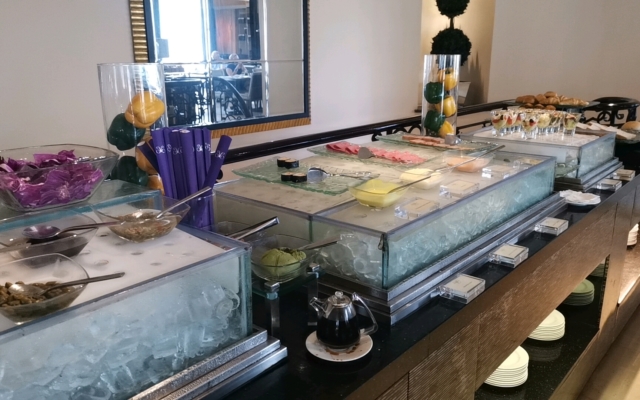 グランマハカムのバイキング料理