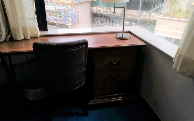 キンバリーホテル事務机