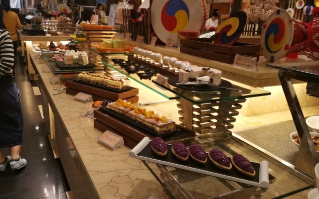 デザートコーナー