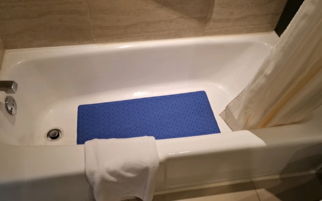 カオルーンホテル浴槽